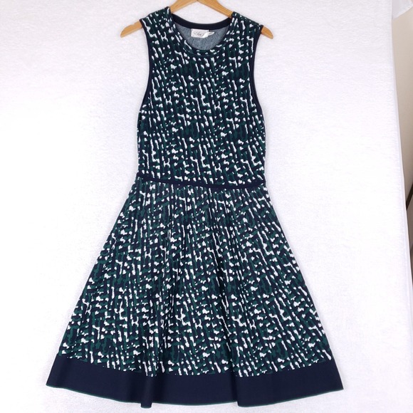 Eliza J Dresses & Skirts - Eliza J Fit and Flare Dress Women L Sleeveless Abstract Knit Navy Green Workwear